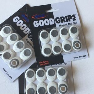 Good grip magnets. Oxo small fridge magnet. Pack of 2 $8